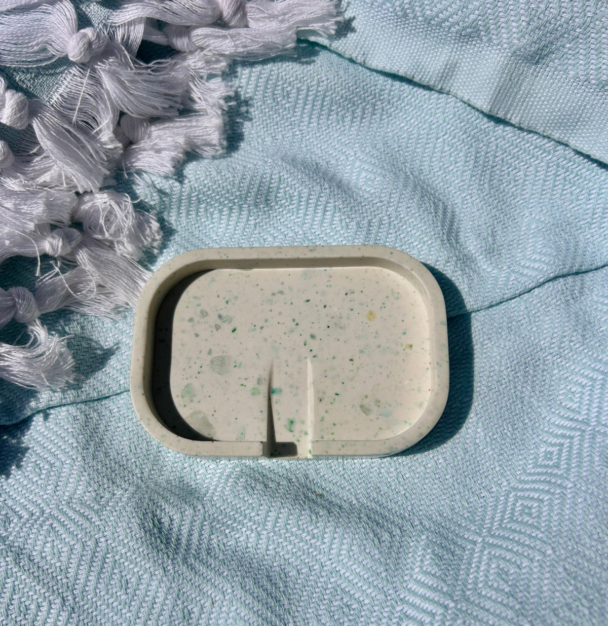 Handmade Eco Resin Trinket Dish & Soap Dish Set | Speckled Mint
